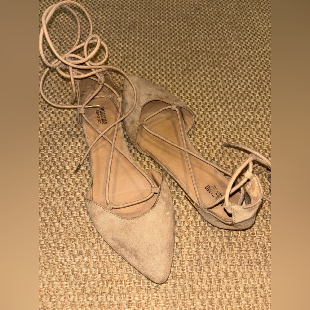 Mossimo Supply Co. Women's Beige Lace-Up Flats